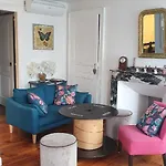 T2 4 Personnes Wifi Et Climatisation Lägenhet Bagnères-de-Luchon